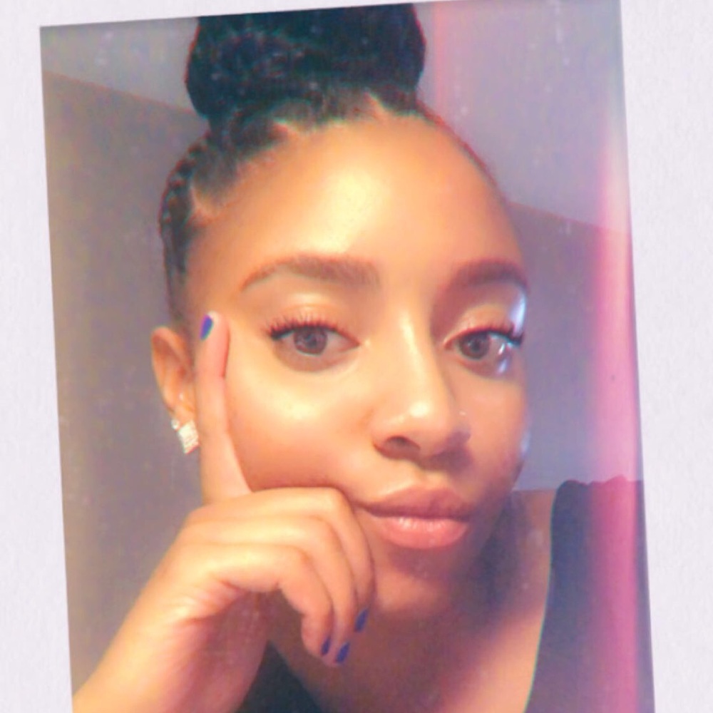 Meet your Posher, Paige